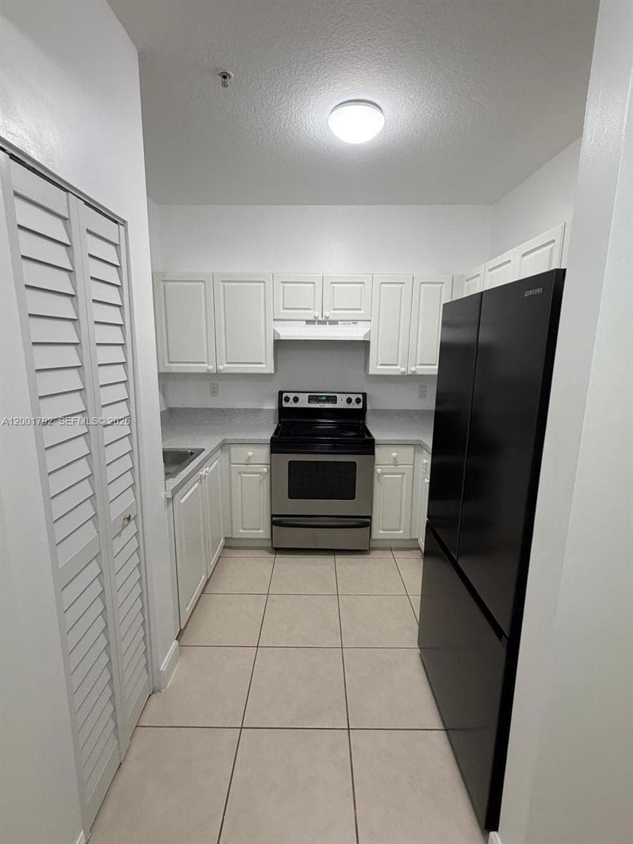 1300 NE 109th St # 404, Miami FL 33161 photo 4