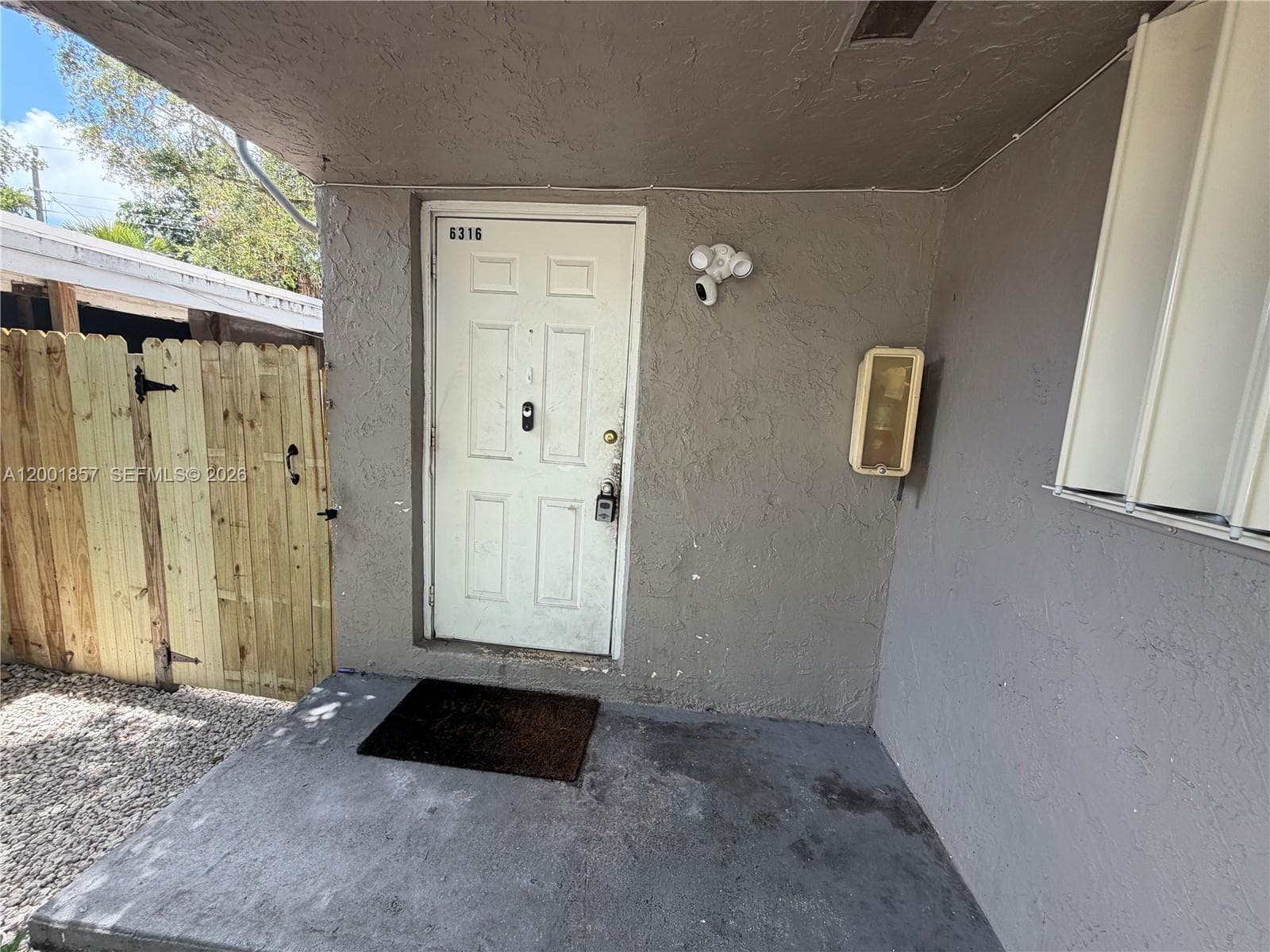 6316 Lincoln St # 6316, Hollywood, FL 33024 photo 3