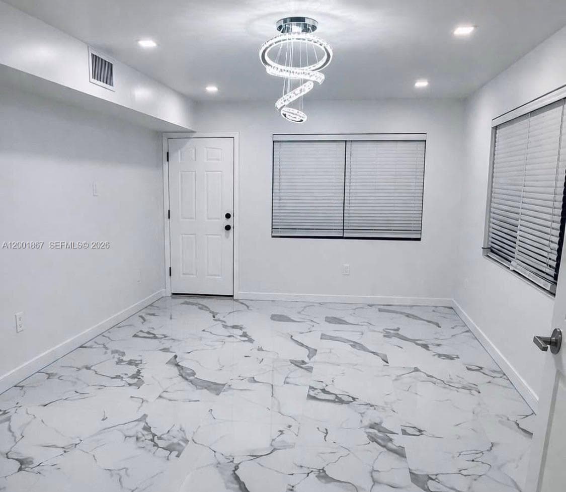 1629 Mayo St, Hollywood FL 33020