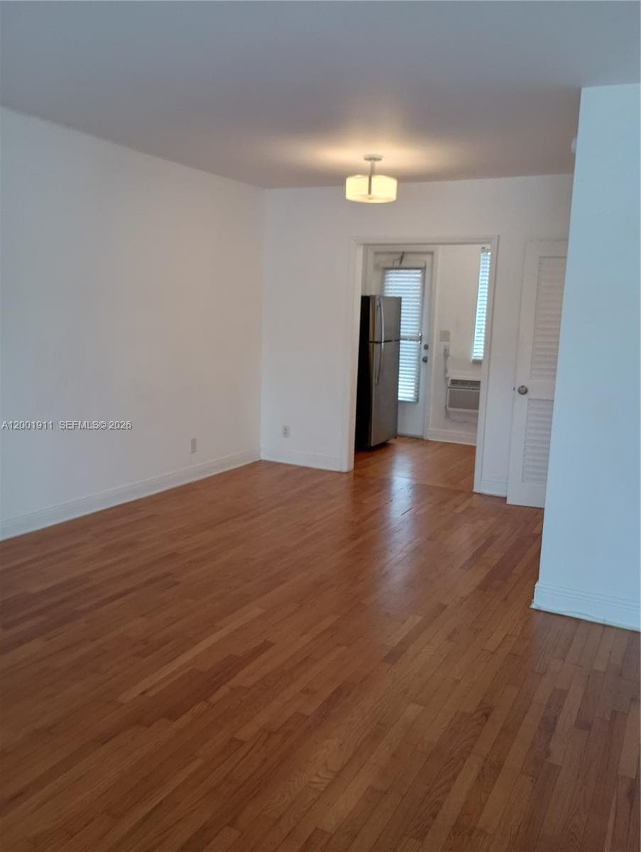 535 74 # 11, Miami Beach FL 33141 photo 2