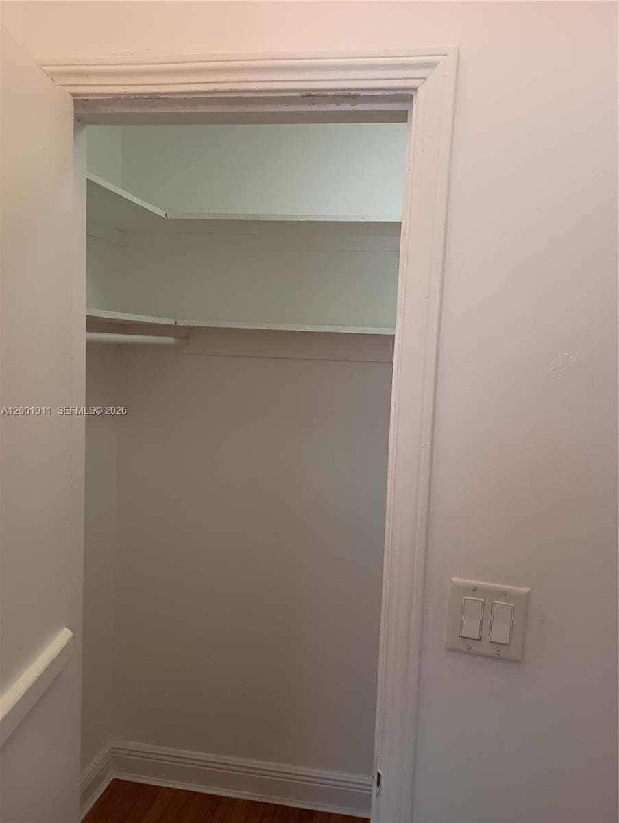 535 74 # 11, Miami Beach FL 33141 photo 5