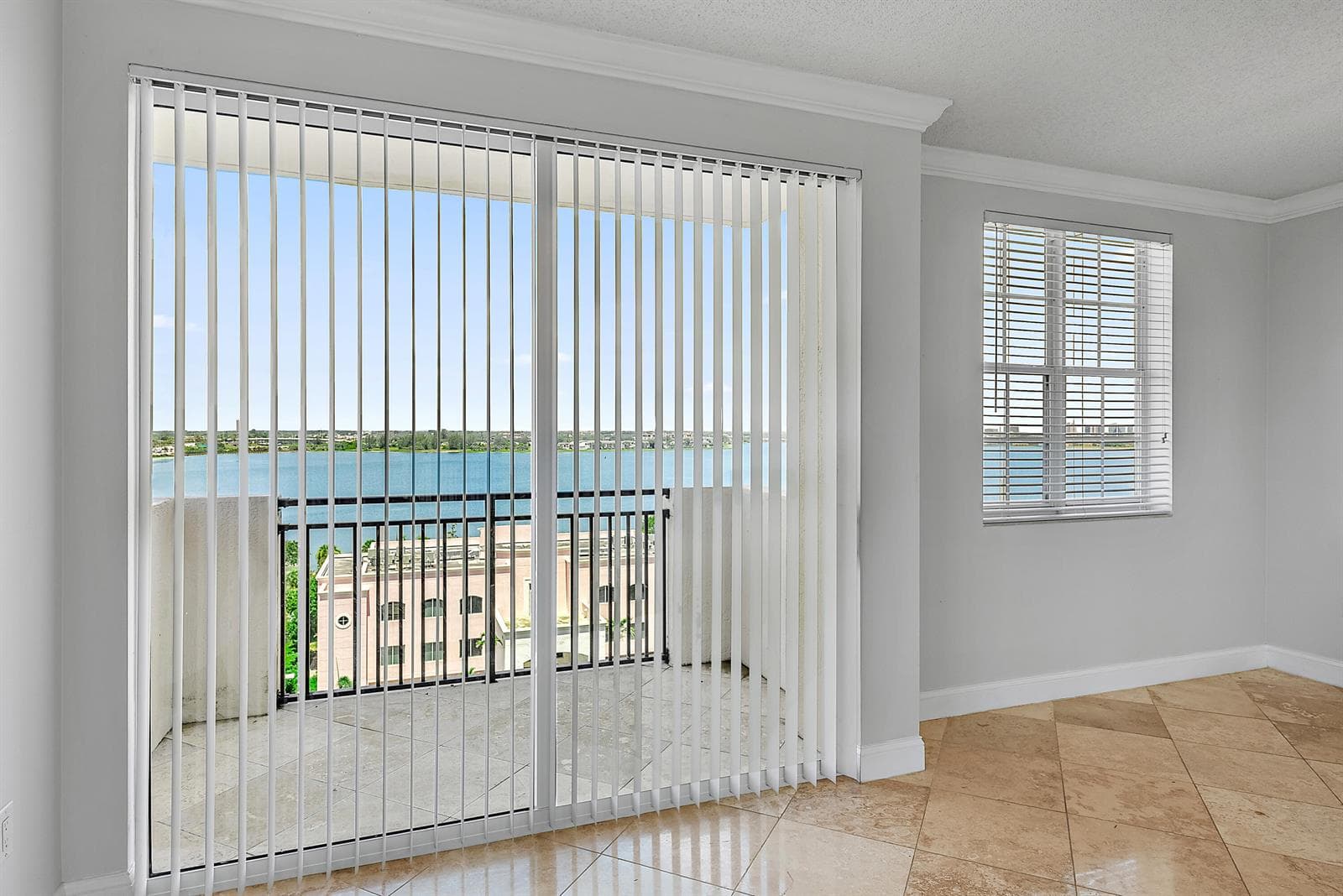 616 Clearwater Park Road # 913, West Palm Beach FL 33401 photo 4