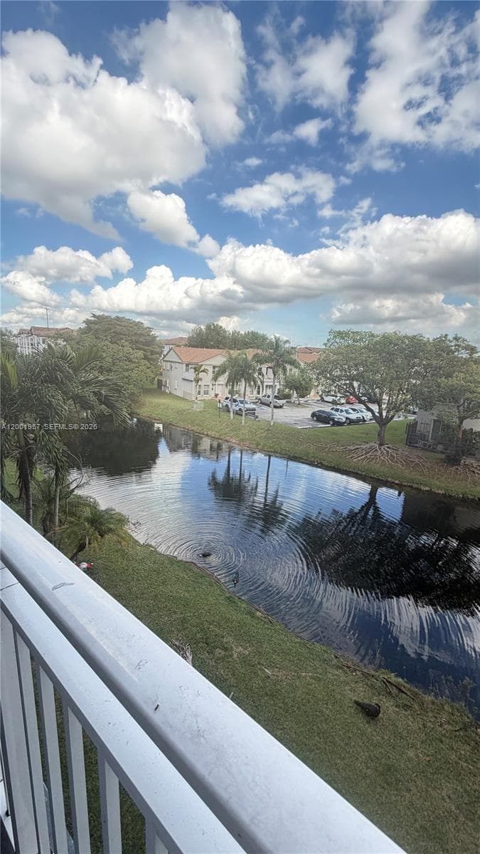 9375 Fontainebleau Blvd # L304, Miami, FL 33172