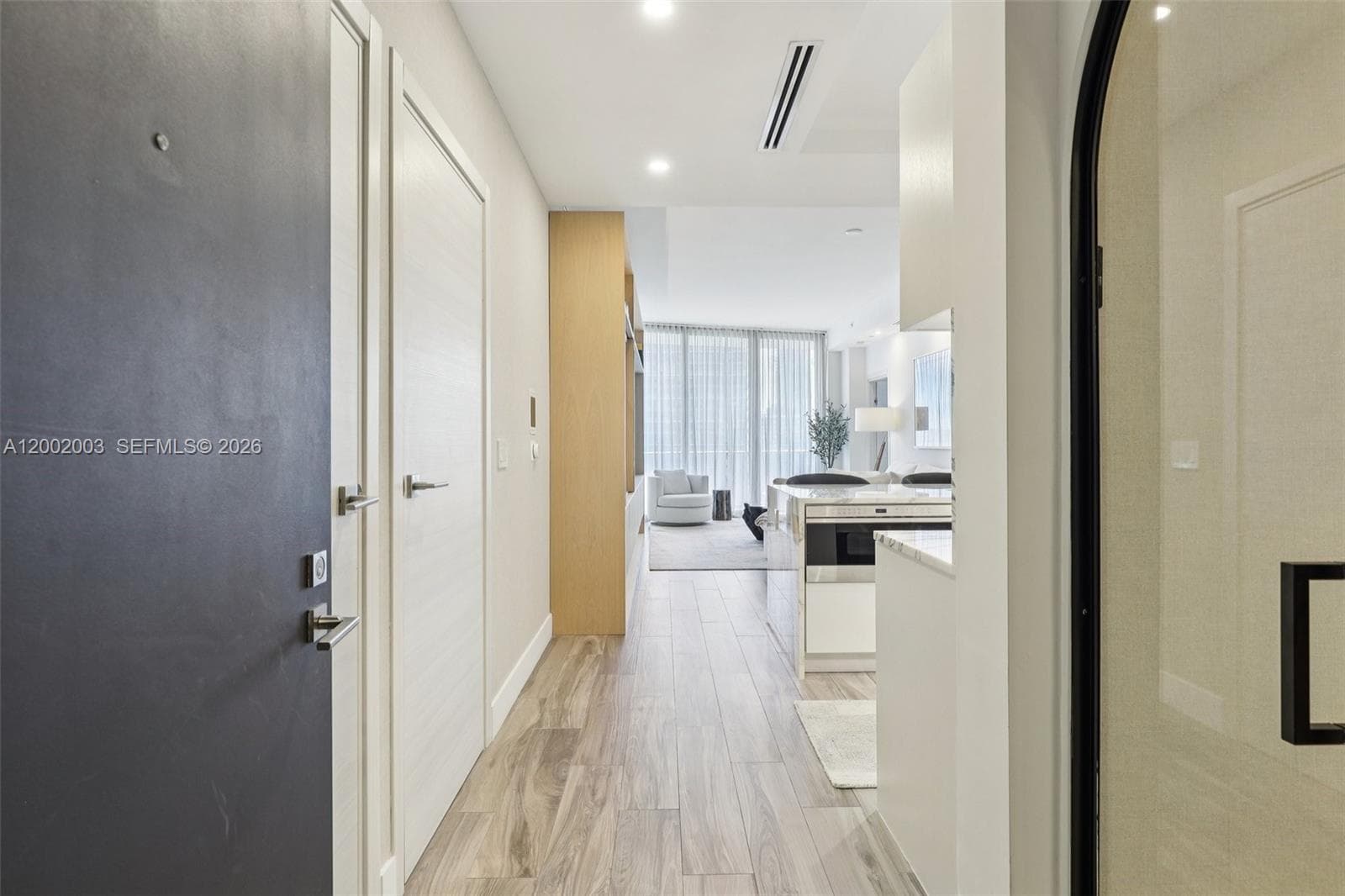 801 S Miami Ave # 4902, Miami FL 33130 photo 4
