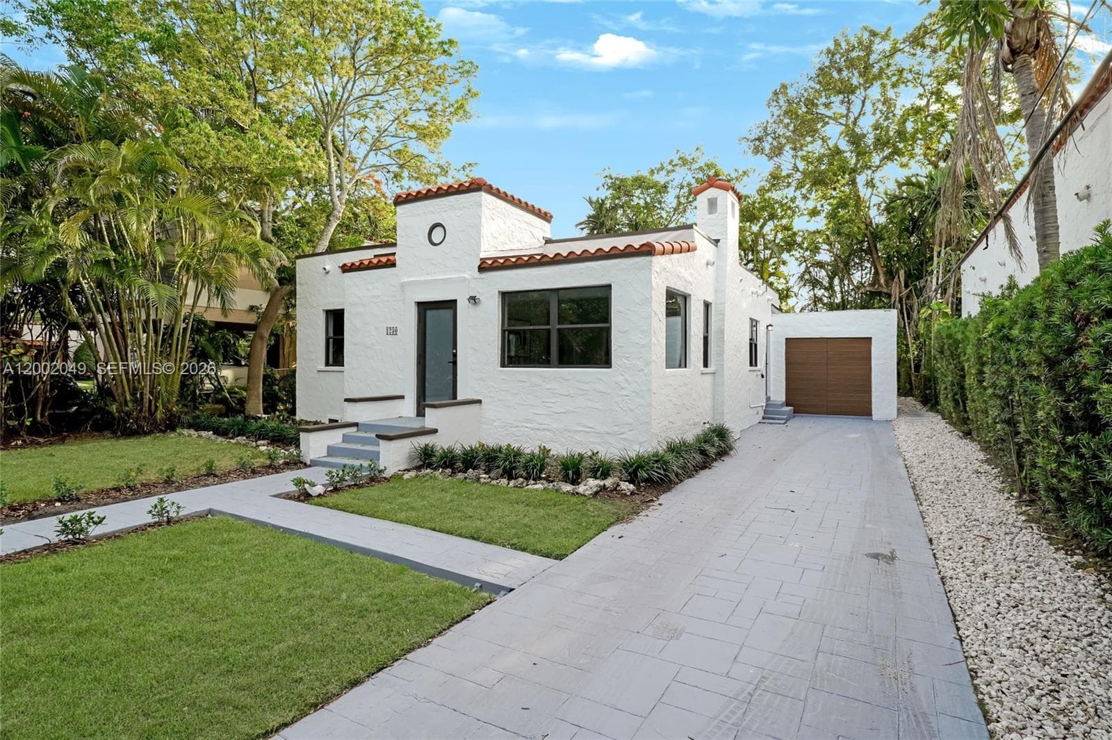 1230 Pizarro St, Coral Gables FL 33134 photo 2