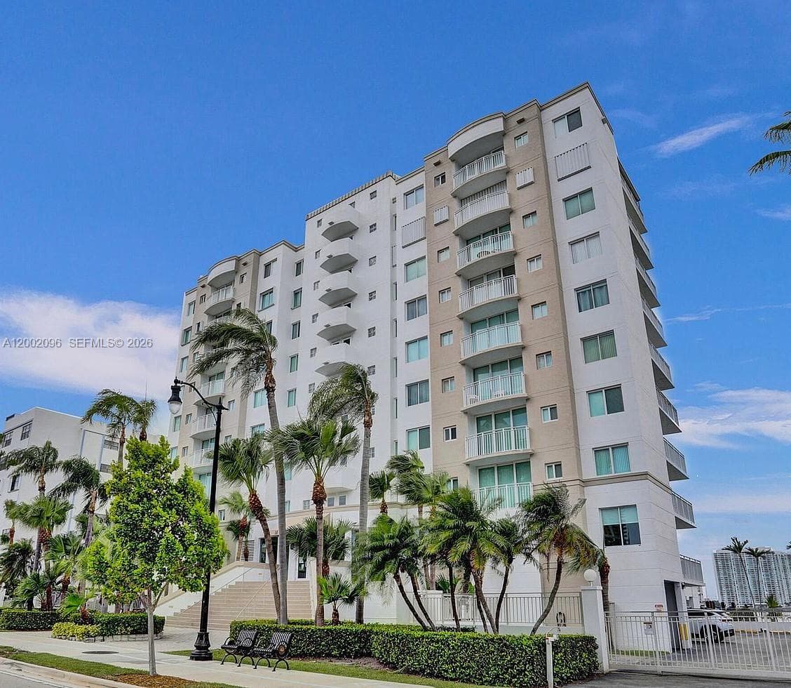 18000 N Bay Rd # 201, Sunny Isles Beach FL 33160 photo 4