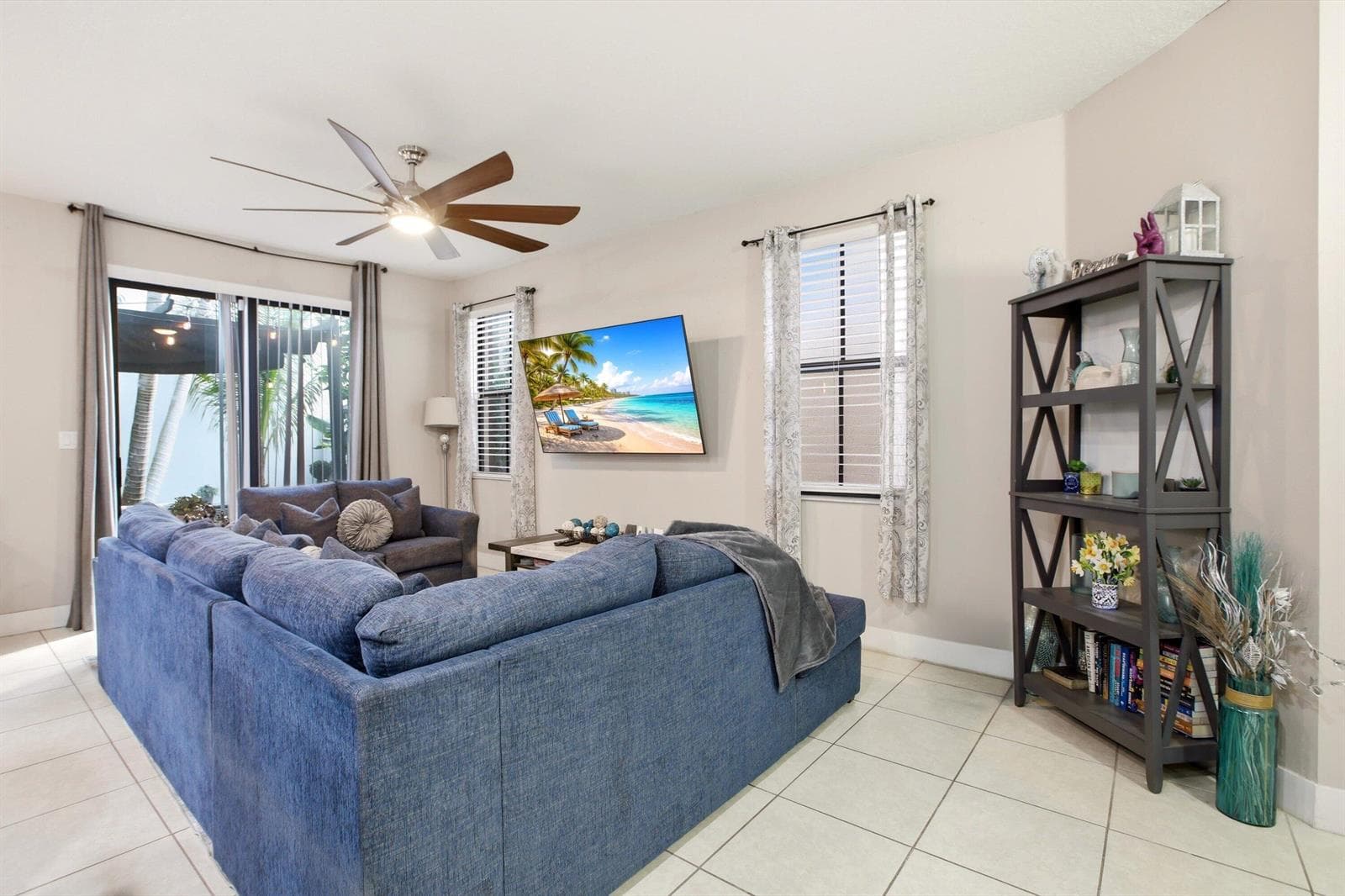 6026 Pine Tree Way # 6026, Riviera Beach FL 33410 photo 4