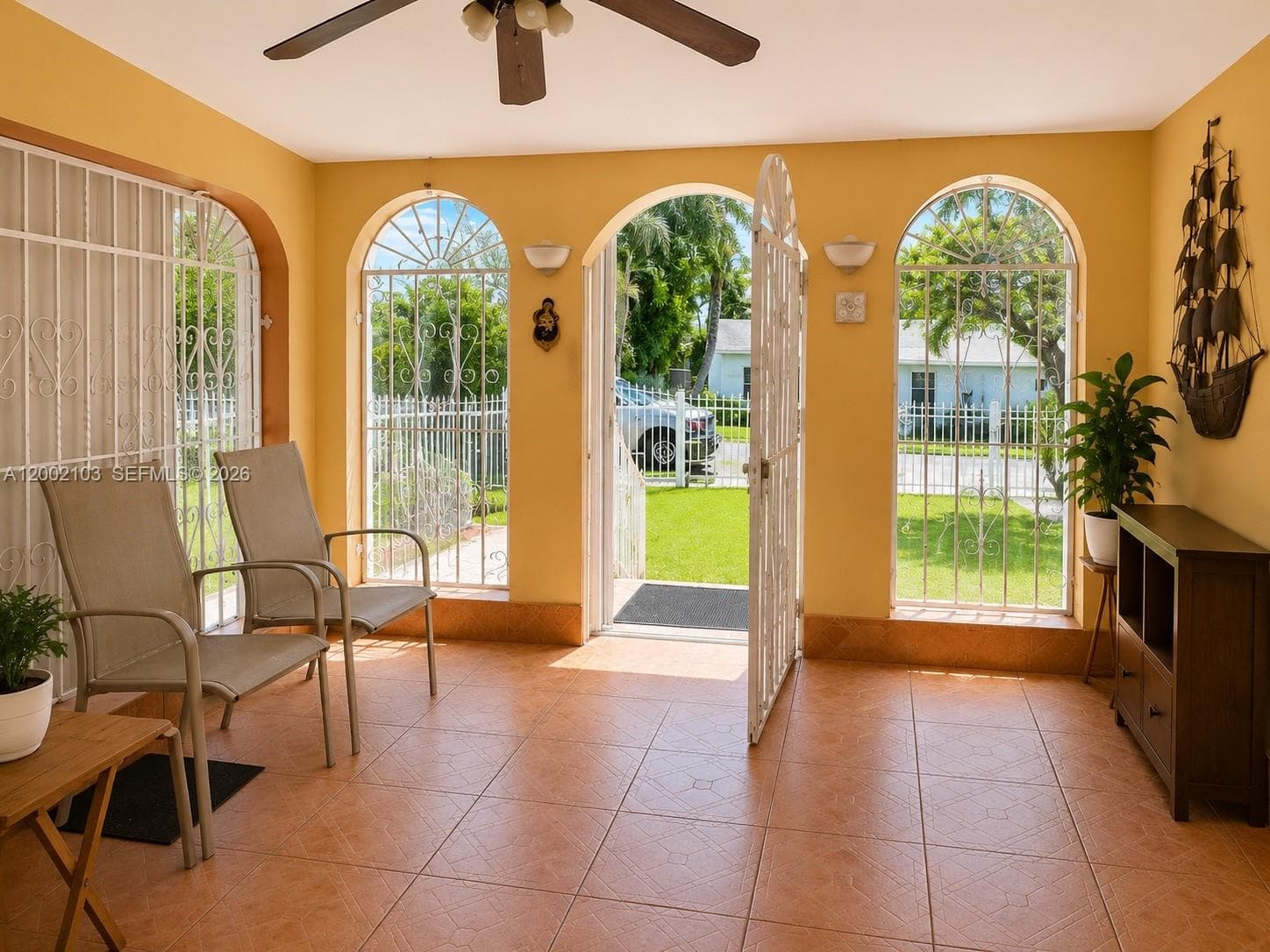 10820 NE 5th Ave, Miami, FL 33161 photo 2