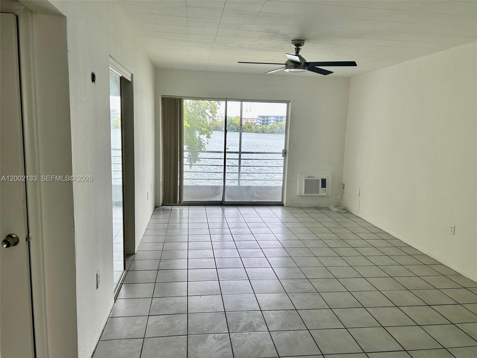 245 NE 191st St # 3017, Miami FL 33179 photo 3