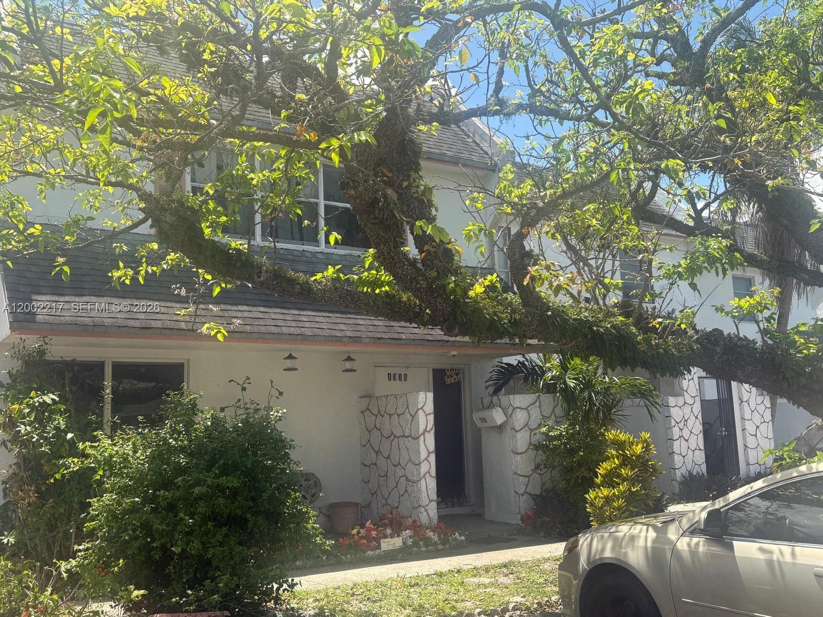 1318 Silverado Dr, North Lauderdale FL 33068 photo 2