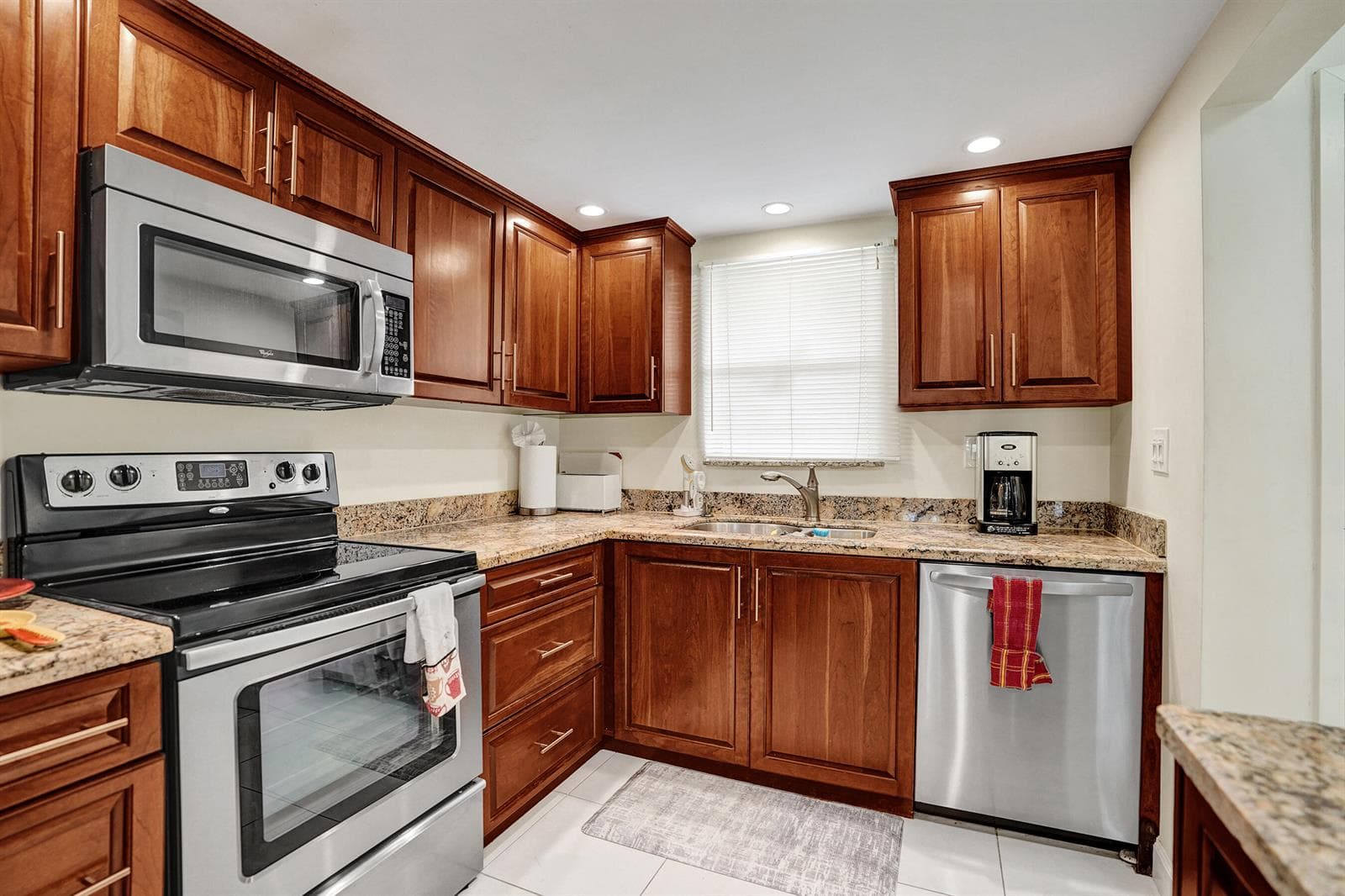 6200 NW 44th Unit # 204 Street # 204, Lauderhill FL 33319 photo 2