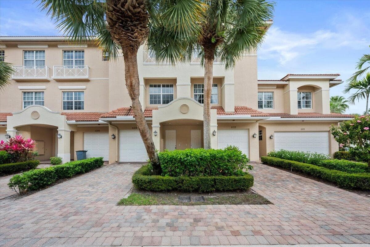 5102 Artesa Way W, Palm Beach Gardens FL 33418 photo 2