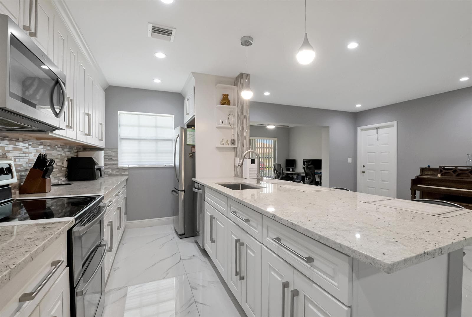 14010 Nesting Way # B, Delray Beach FL 33484 photo 5