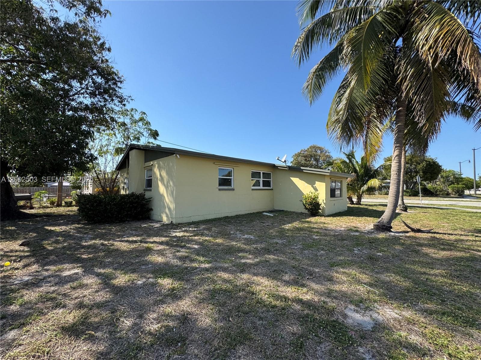 600 NW 19th St, Pompano Beach FL 33060 photo 2