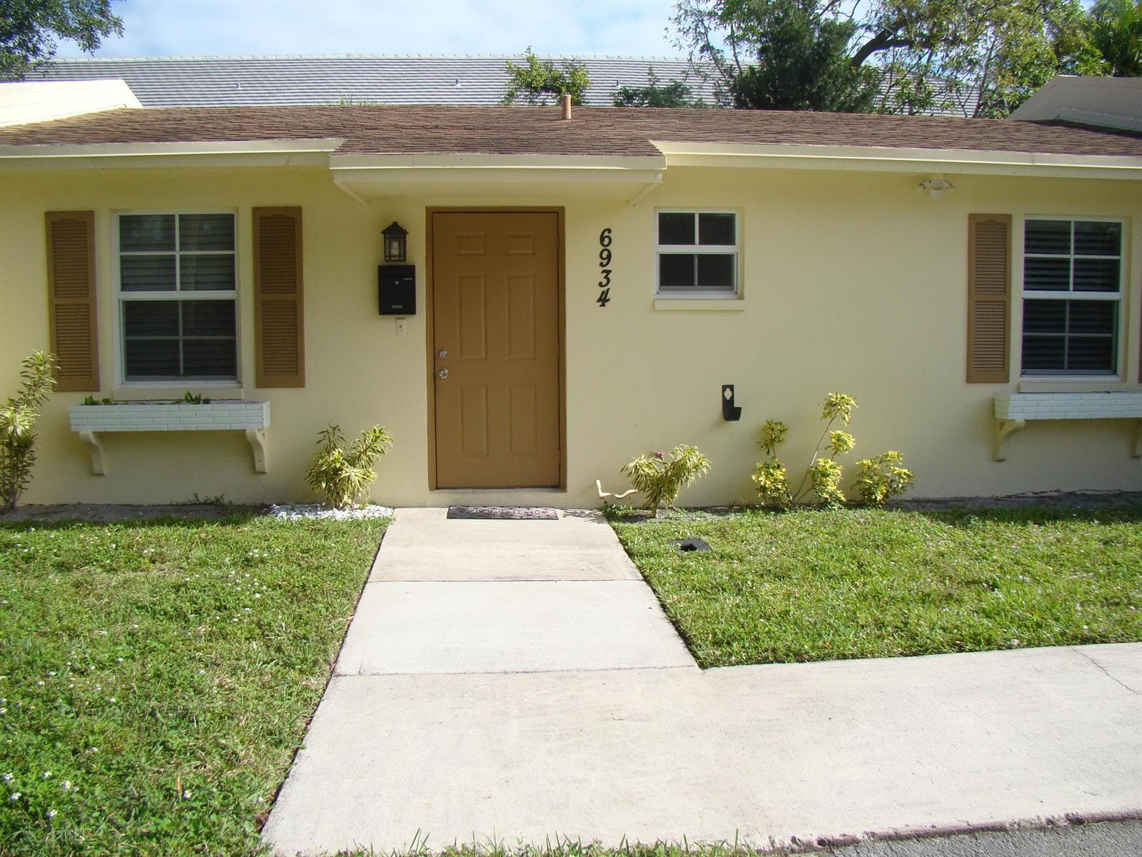 6934 NW 31st Avenue # 13, Fort Lauderdale FL 33309