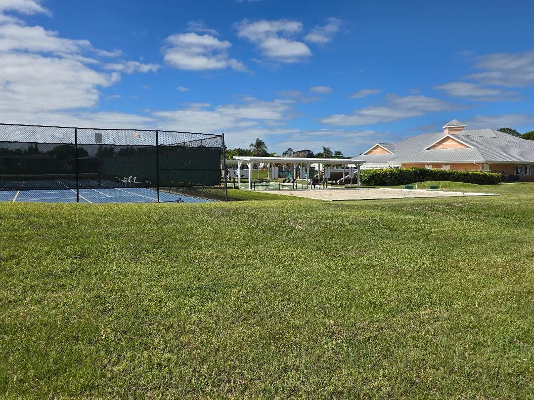 337 Seahorse Terrace, Fort Pierce FL 34982 photo 5