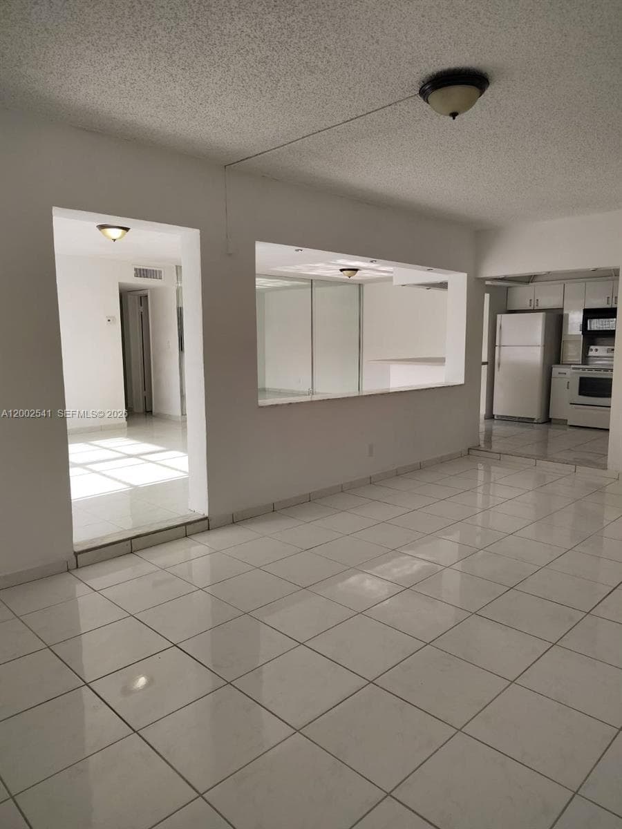 200 NE 12th Ave # 1C, Hallandale Beach FL 33009 photo 4