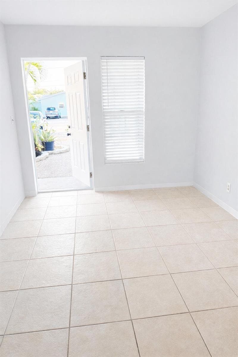 1017 SE 3rd Street # 3, Deerfield Beach FL 33441 photo 4