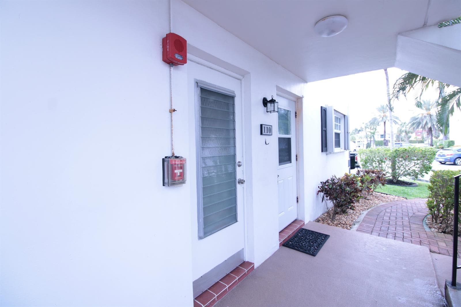 465 Paradise Isle Boulevard # 110, Hallandale Beach FL 33009 photo 3