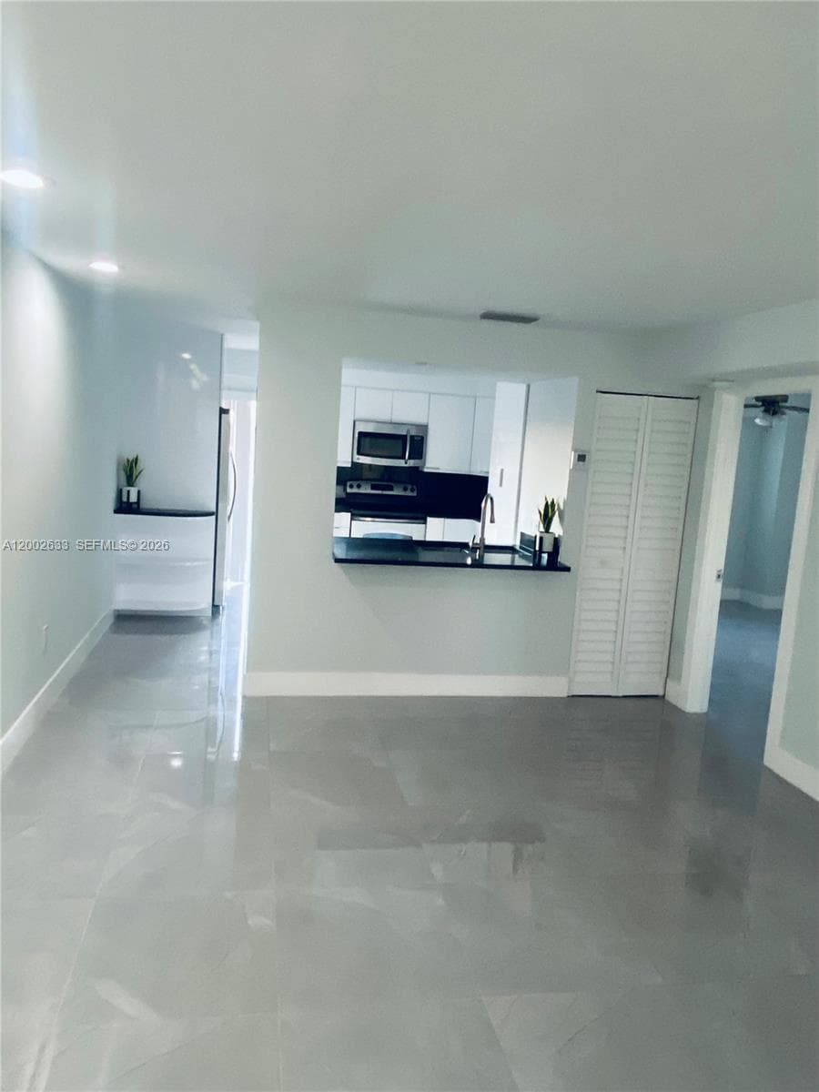 199 SW 12th Ave # C, Miami FL 33130 photo 5