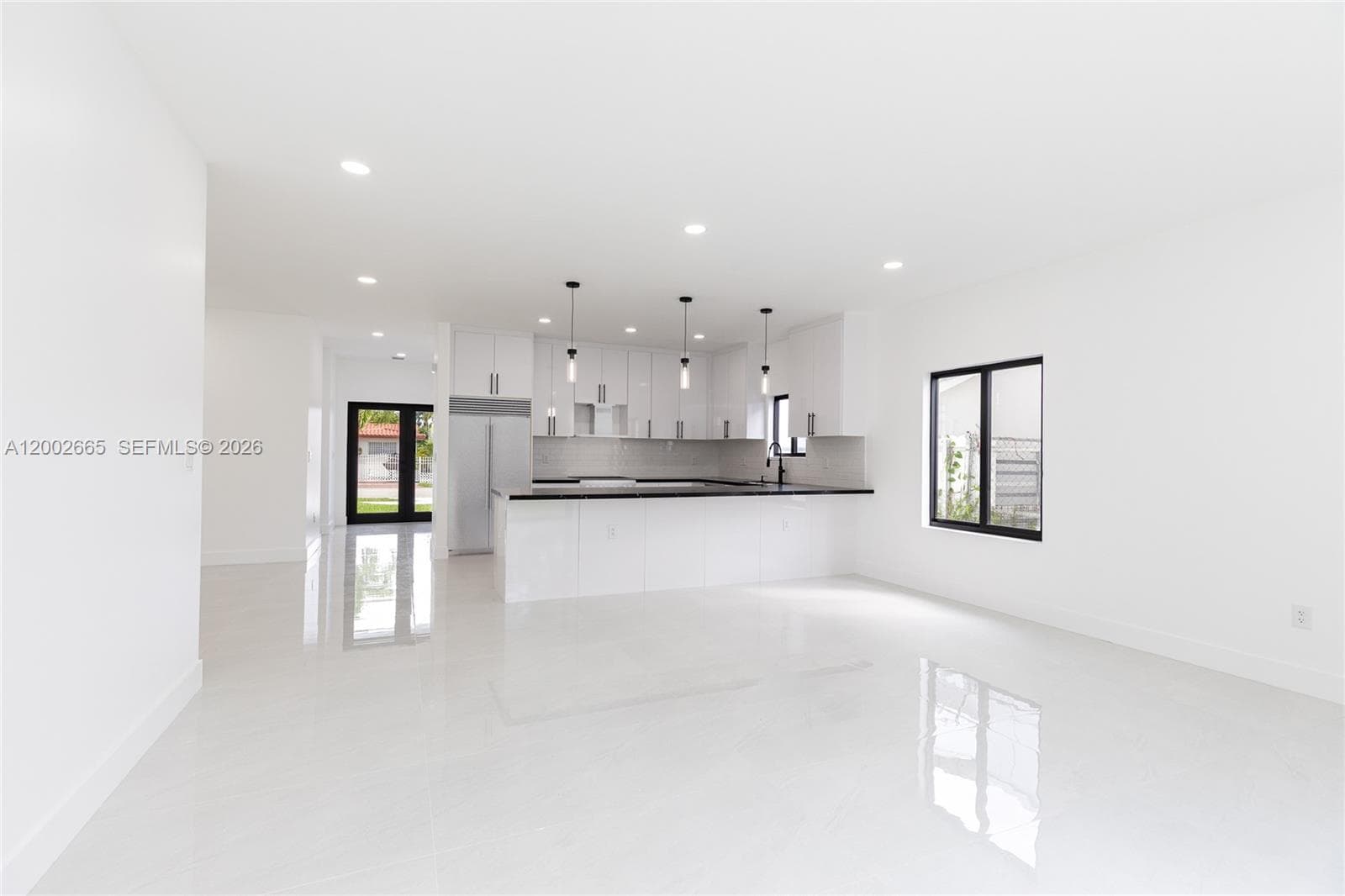 5550 SW 4th St, Miami FL 33134 photo 3
