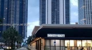 Collins, Sunny Isles Beach FL 33180