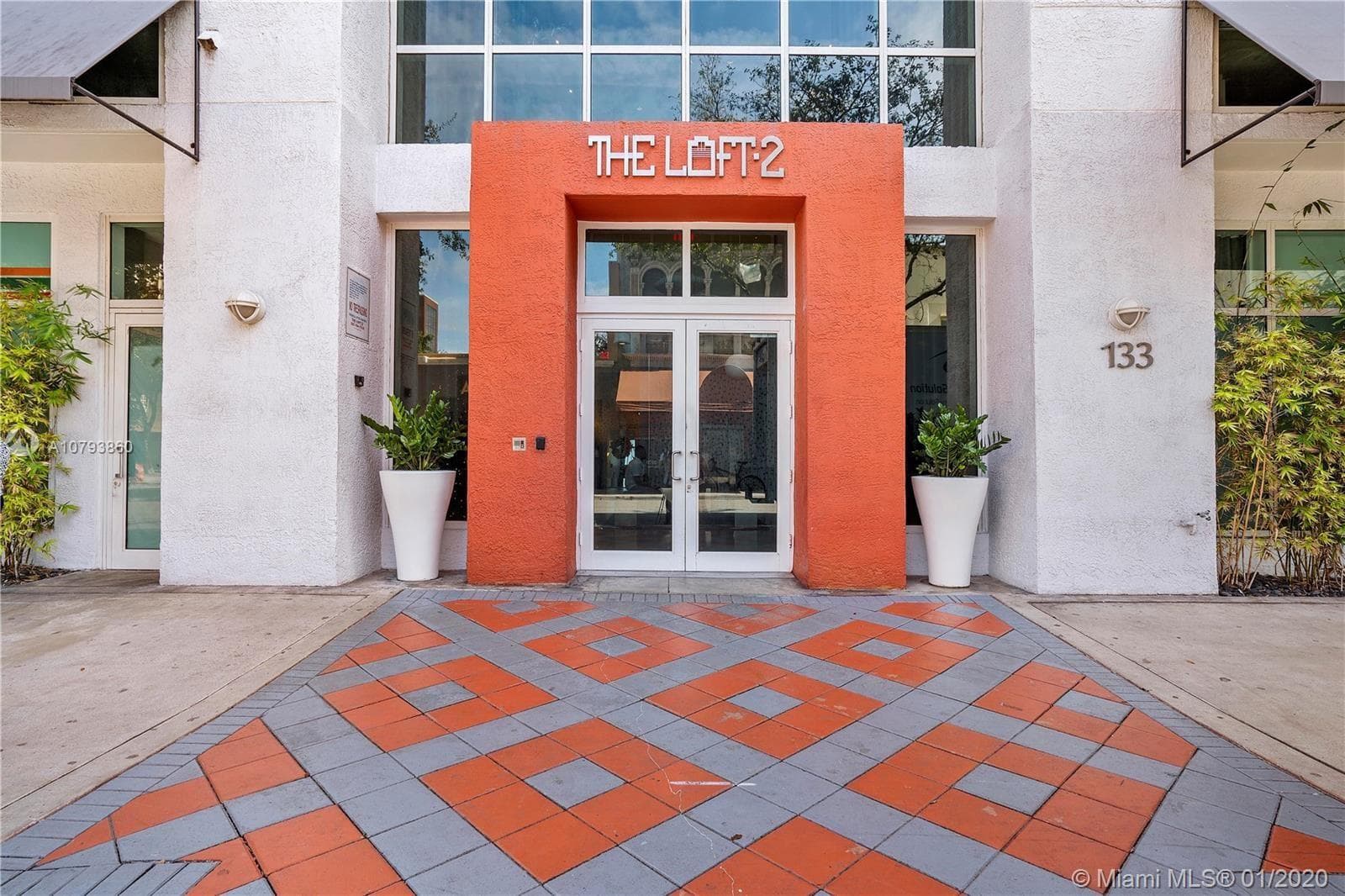 133 NE 2nd Avenue, Miami FL 33132 photo 2