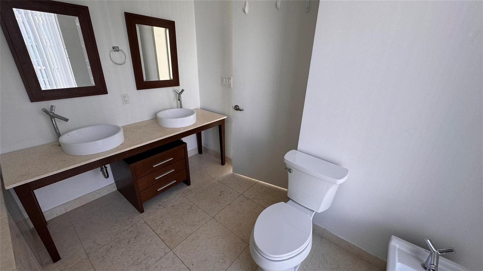 475 Brickell Avenue # 4913, Miami FL 33131 photo 3