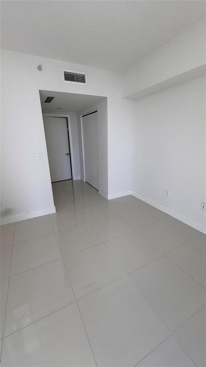 475 Brickell Avenue # 4913, Miami FL 33131 photo 5