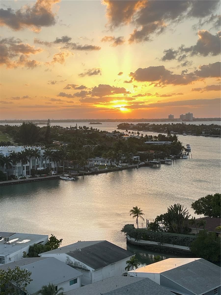 7441 Wayne Ave # 11A, Miami Beach FL 33141