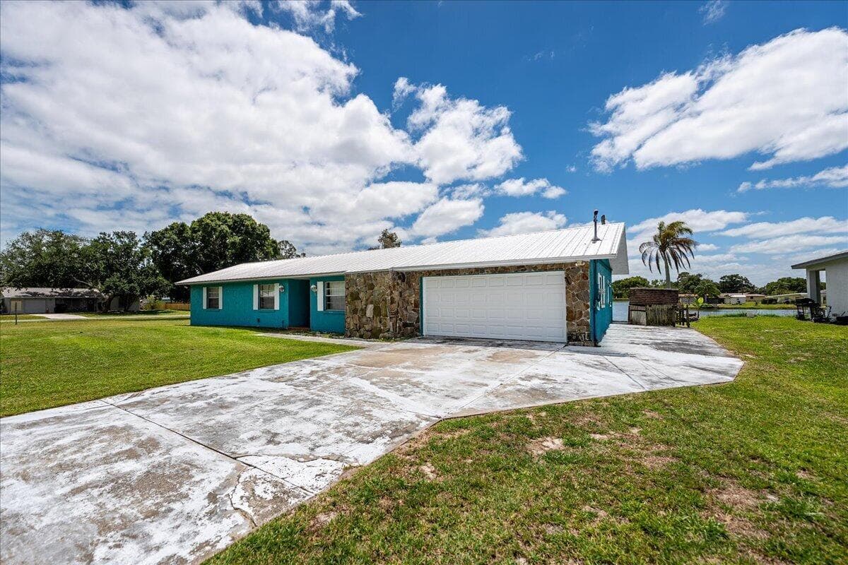6901 Salerno Road, Fort Pierce FL 34951 photo 4