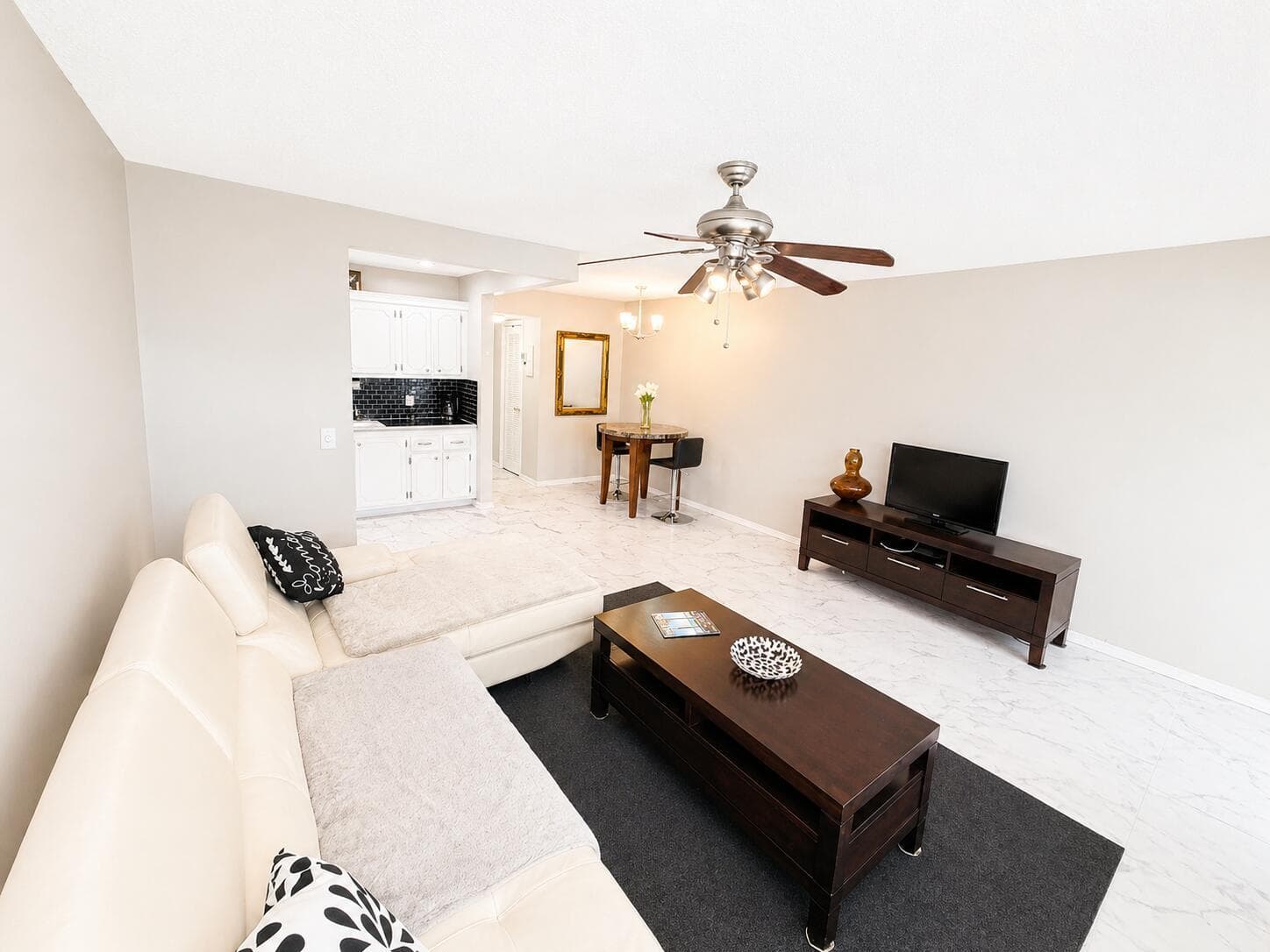 140 Ventnor # I, Deerfield Beach FL 33442 photo 3