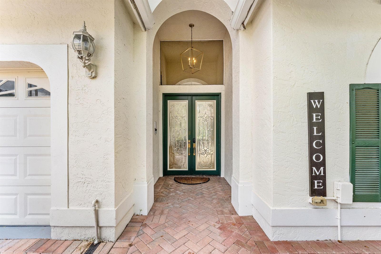 104 Hidden Hollow, Palm Beach Gardens, FL 33418 photo 5