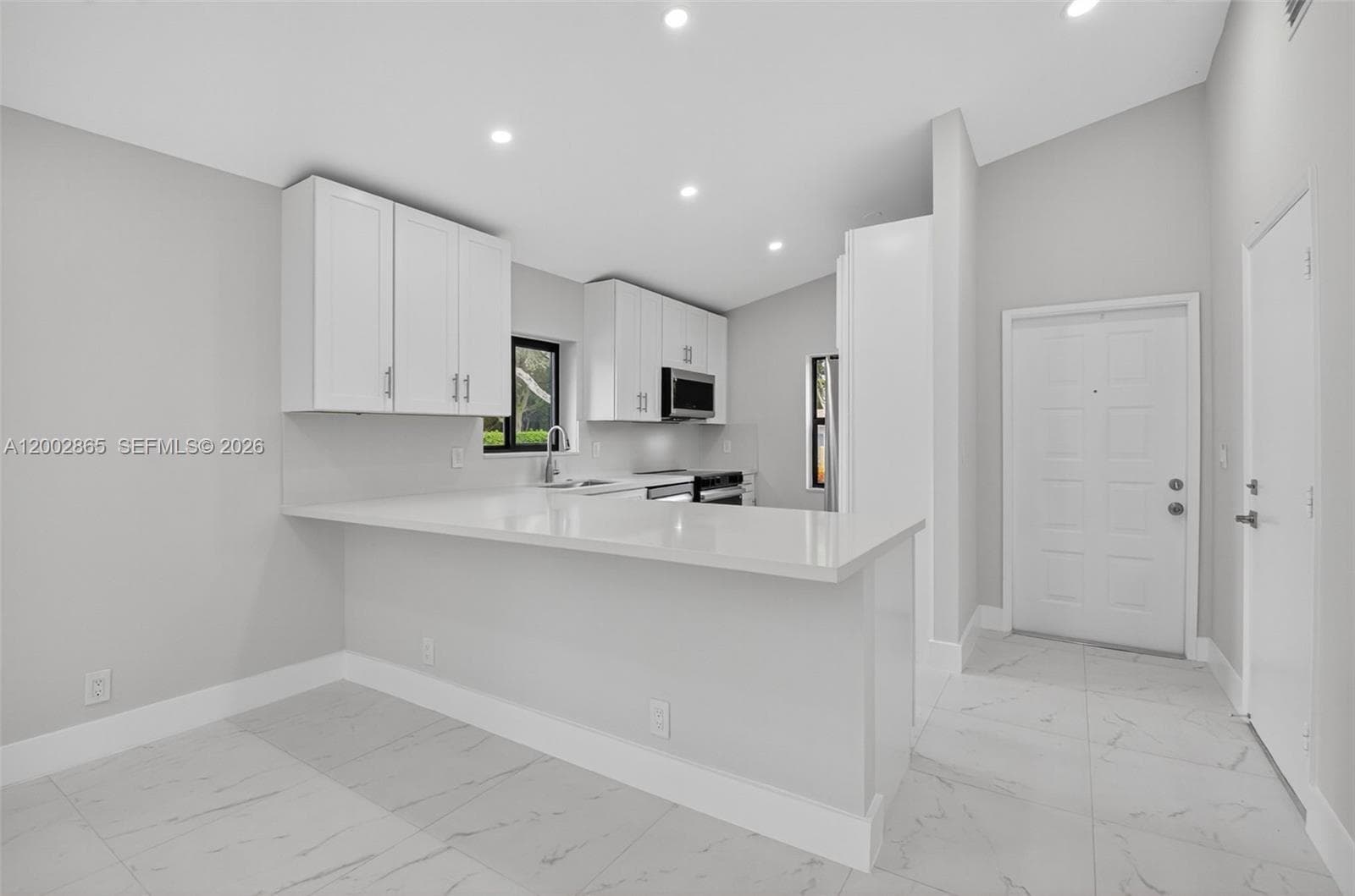 8067 Summerbreeze Ln, Boca Raton FL 33496 photo 2