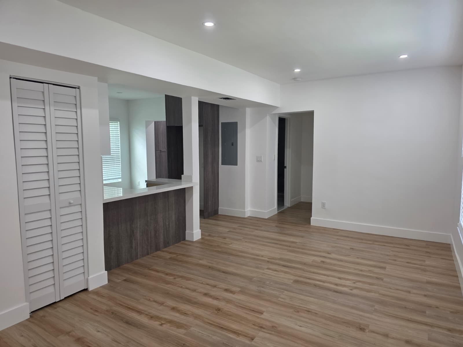 9900 NW 25th Avenue, Miami FL 33147 photo 4