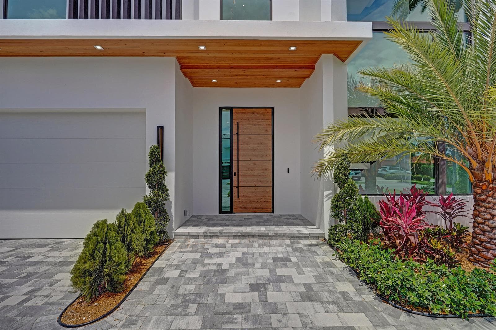 365 NE 3rd Street, Boca Raton FL 33432 photo 2