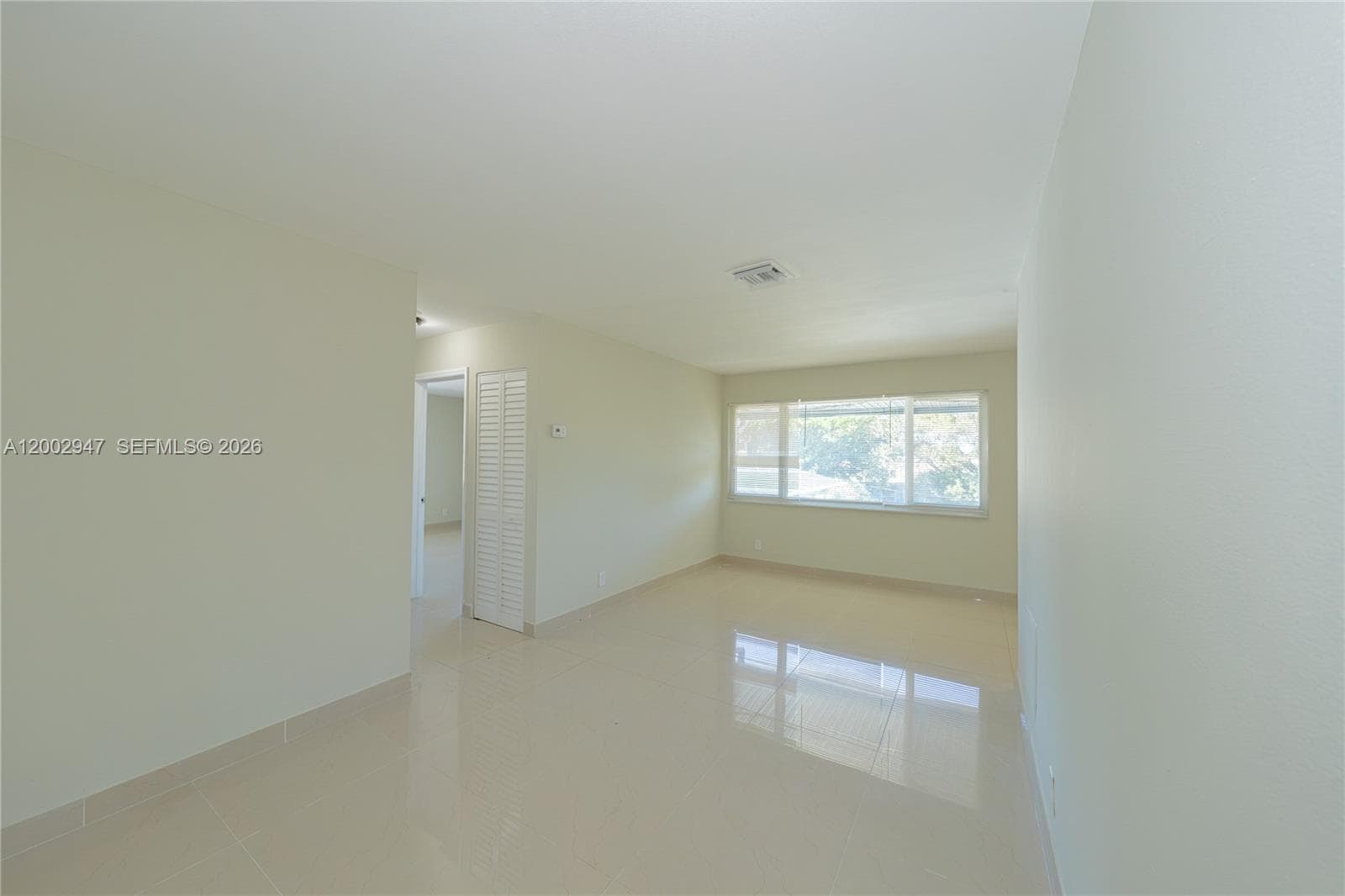 939 Magnolia DRIVE # L, Lake Park FL 33403 photo 4
