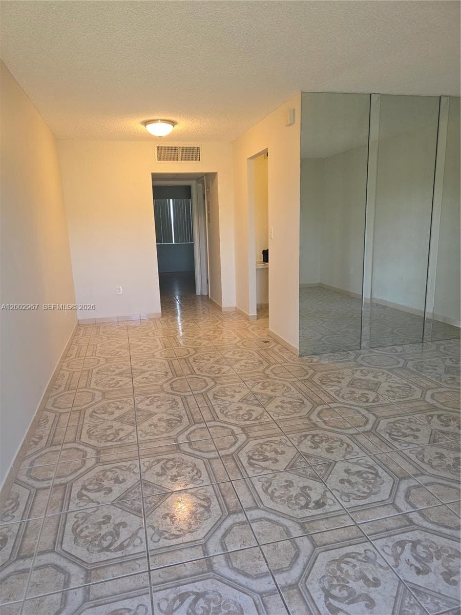 135 NE 202nd Ter # N4, Miami Gardens FL 33179 photo 2