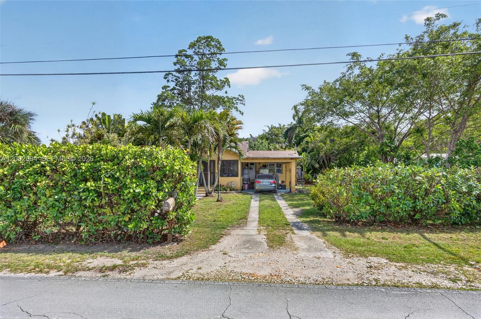 1490 NW 8th St, Homestead FL 33030 photo 3