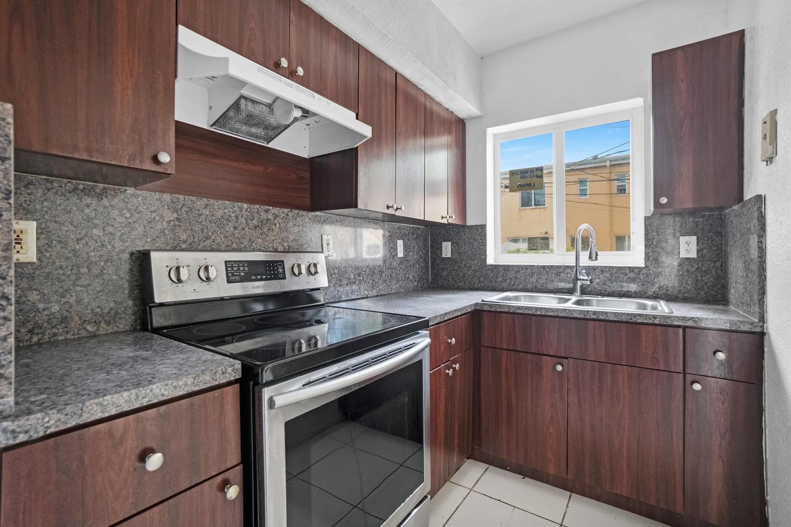 306 NW 84th Terrace # 306, Miami FL 33150 photo 5