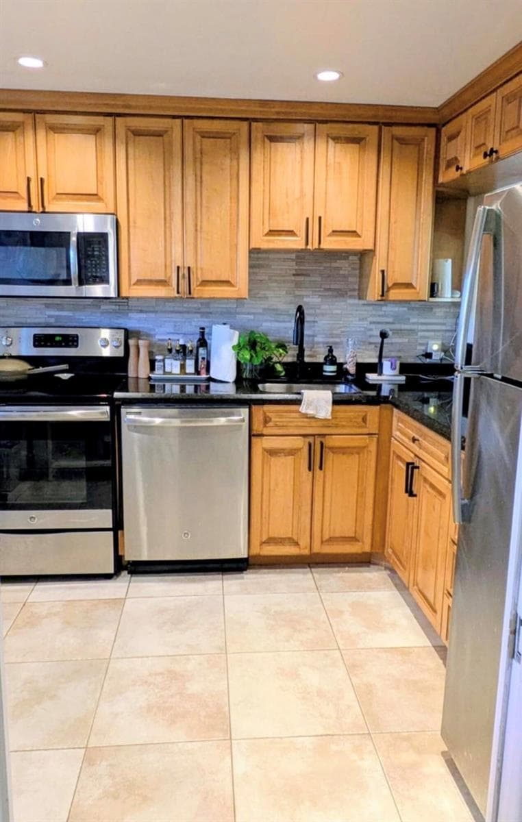 3100 N Palm Aire Drive # 107, Pompano Beach FL 33069 photo 4