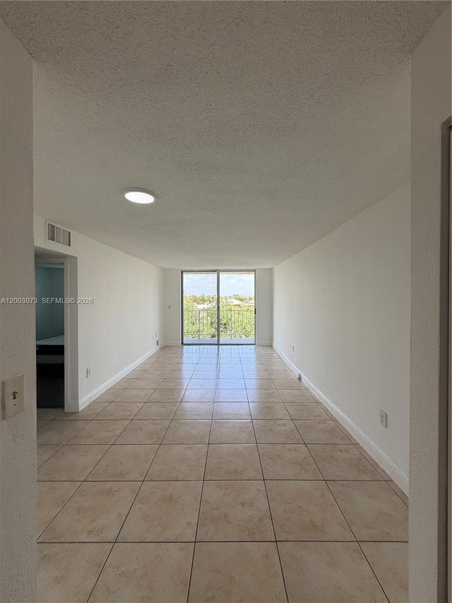 1805 Sans Souci Blvd # 526, North Miami FL 33181 photo 2