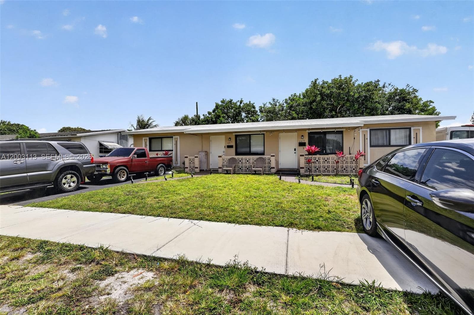 5814 Cleveland St, Hollywood FL 33021 photo 3