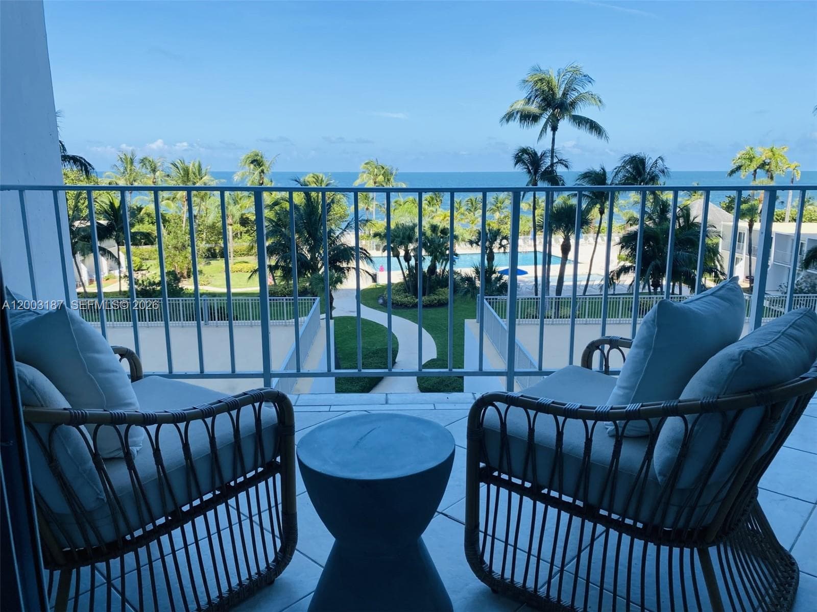881 Ocean Dr # 3E, Key Biscayne FL 33149 photo 4
