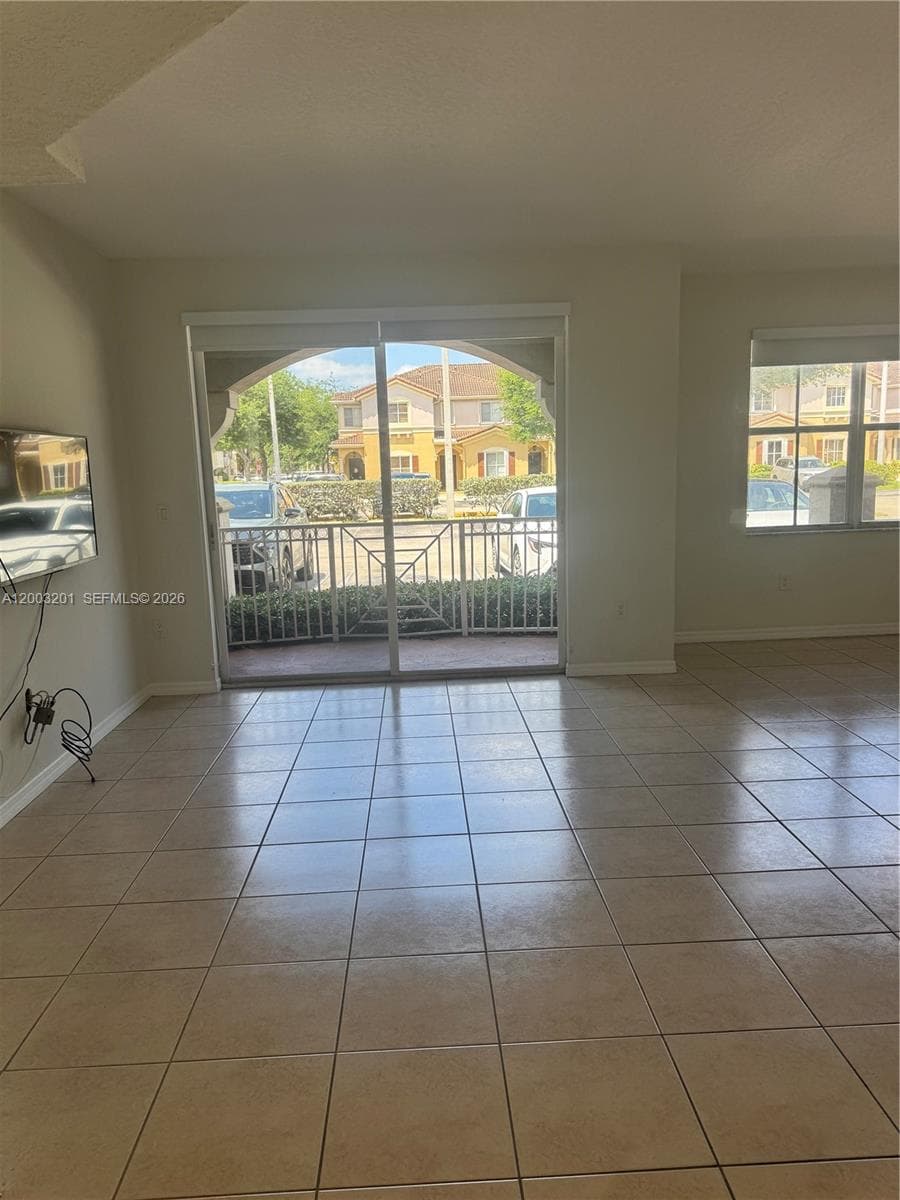 8826 W Flagler St # 102, Miami FL 33174 photo 5