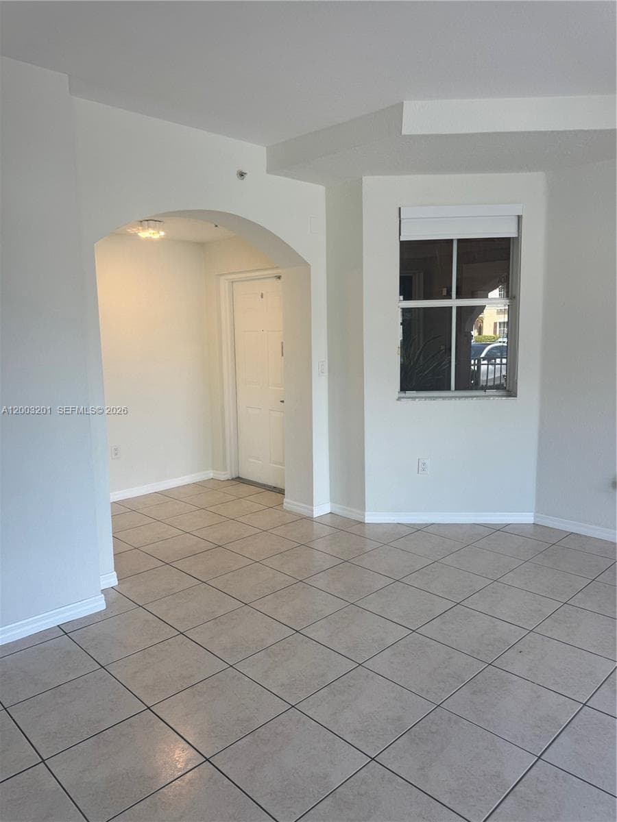 8826 W Flagler St # 102, Miami FL 33174 photo 4