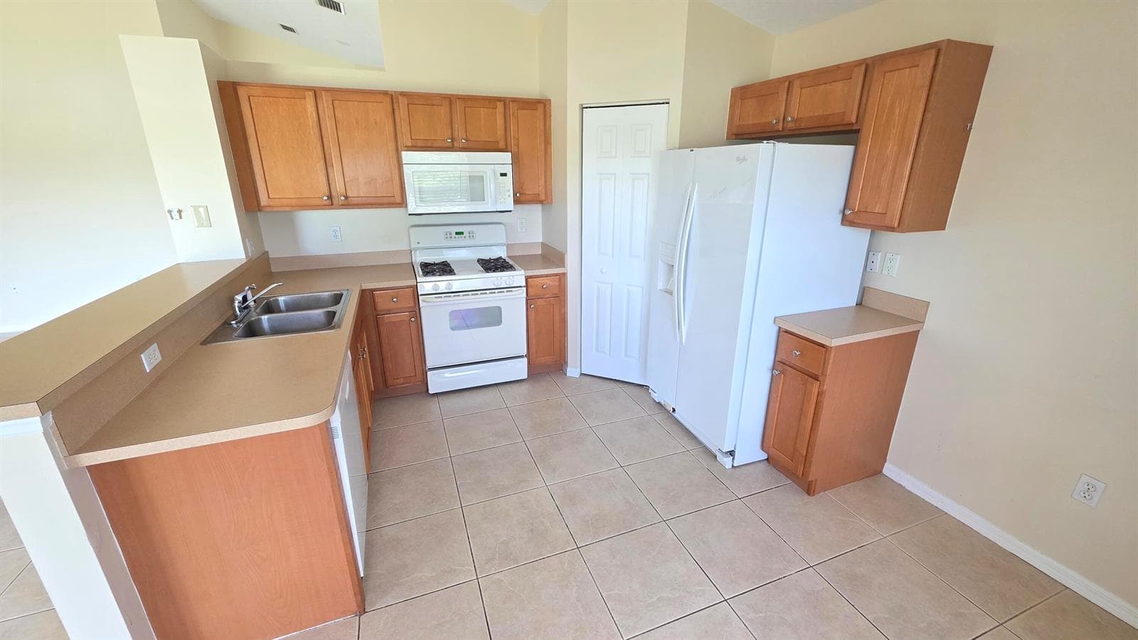 538 SW Indian Key Drive, Port St. Lucie FL 34986 photo 5