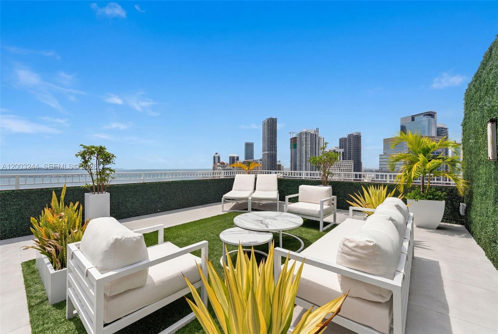 801 Brickell Key Blvd, Miami FL 33131 photo 4