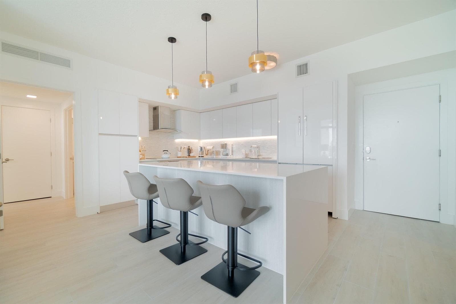111 SE 1st Avenue # 514, Delray Beach FL 33444 photo 3