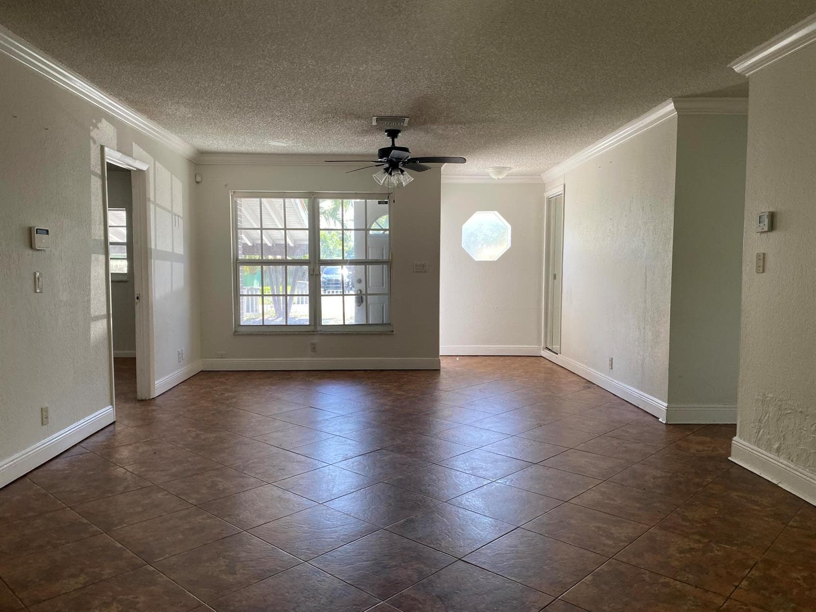 2411 NE 2nd Terrace, Pompano Beach FL 33064 photo 2